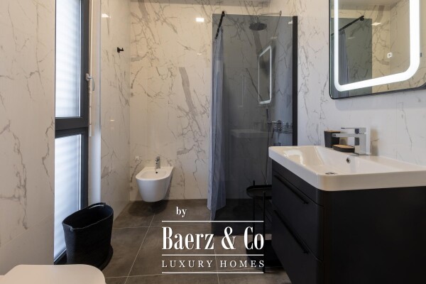 photo 11 Istria, Vodnjan - A Private Mediterranean Oasis with a Heated Swimming Pool and Sea View